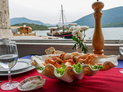 Seafood and shells
